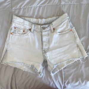 501 Levi’s shorts